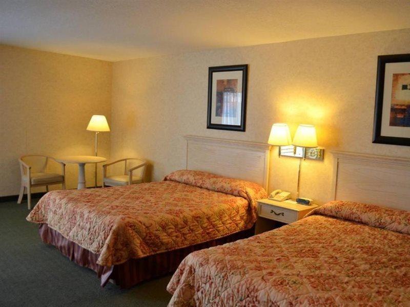 Court Plaza Inn & Suites Of Mackinaw Mackinaw City Luaran gambar