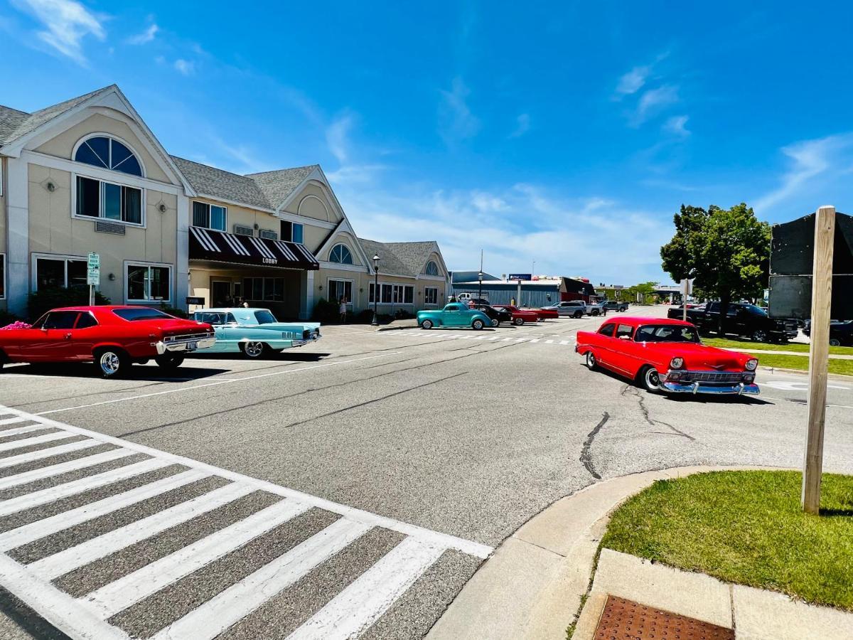 Court Plaza Inn & Suites Of Mackinaw Mackinaw City Luaran gambar