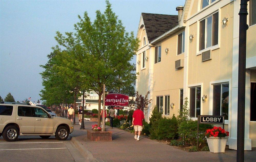 Court Plaza Inn & Suites Of Mackinaw Mackinaw City Luaran gambar
